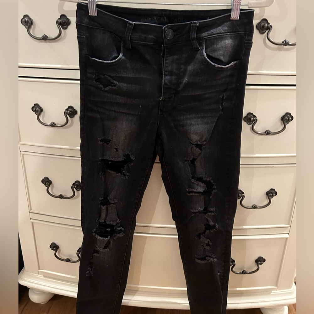 American Eagle Black Ripped Jeggings